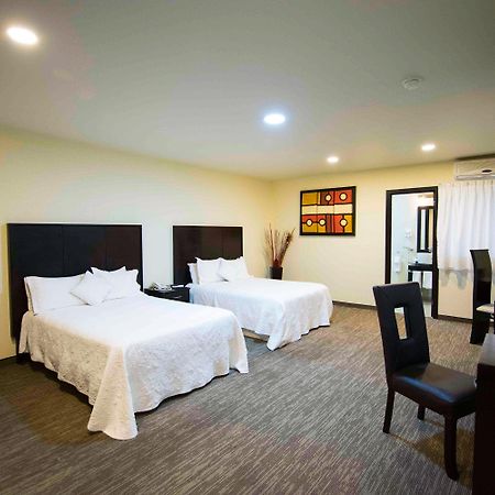 Wyndham Garden Aguascalientes Hotel & Casino Extérieur photo