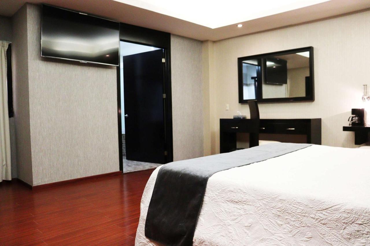 Wyndham Garden Aguascalientes Hotel & Casino Extérieur photo