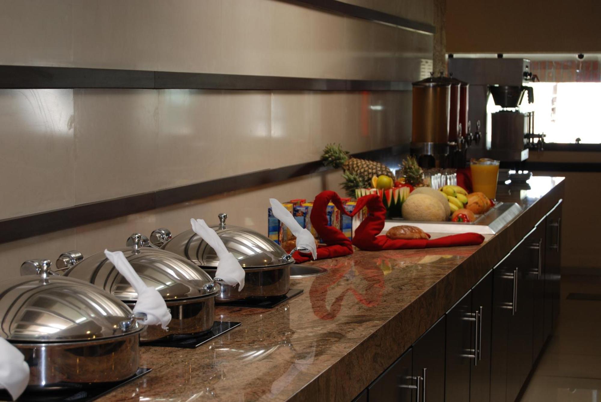 Wyndham Garden Aguascalientes Hotel & Casino Extérieur photo