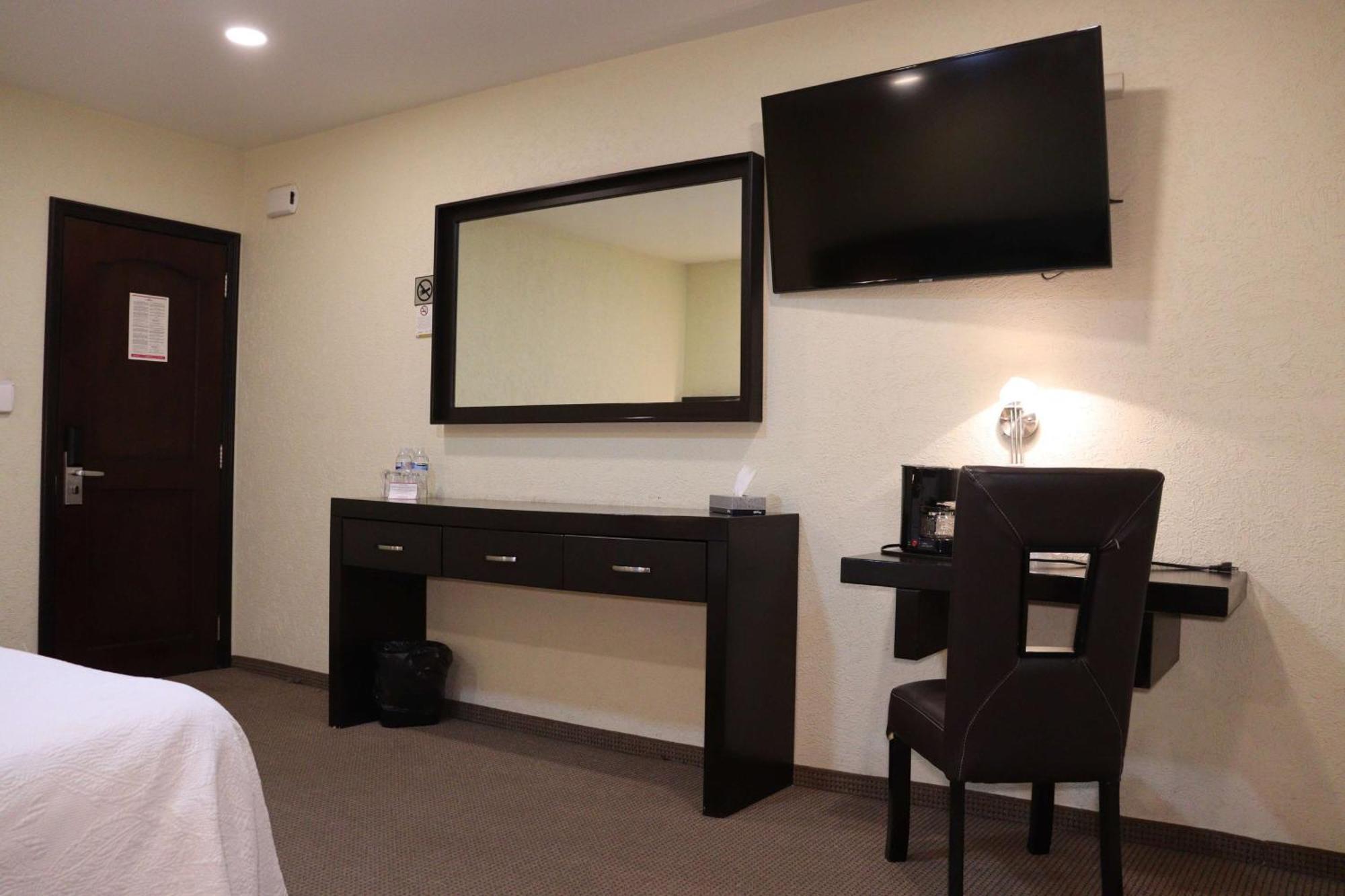 Wyndham Garden Aguascalientes Hotel & Casino Extérieur photo