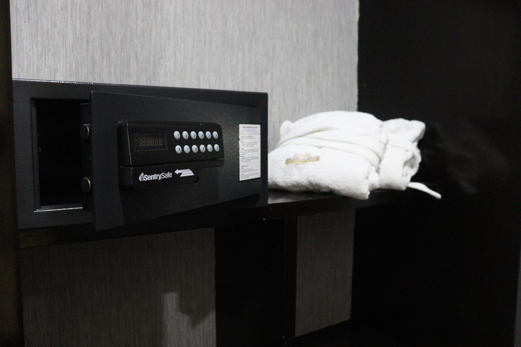 Wyndham Garden Aguascalientes Hotel & Casino Extérieur photo